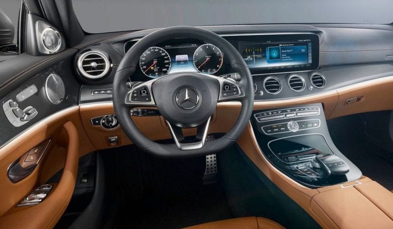 Mercedes-Benz E-Class Saloon E250 Exclusive (A) full