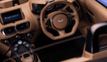 
 Aston Martin Vantage Roadster full								