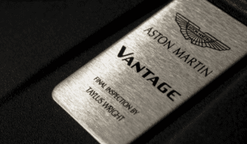 
 Aston Martin Vantage full								